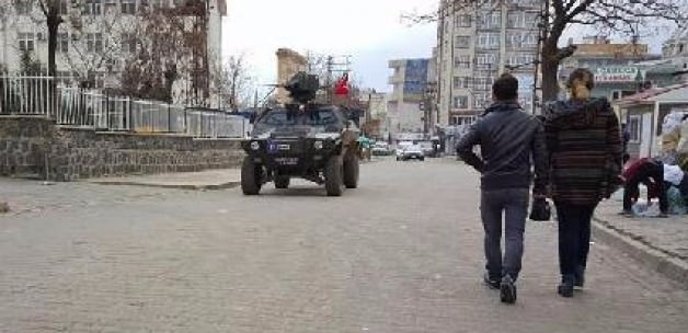 Öğretmenler Görev Yerini Terk Ediyor
